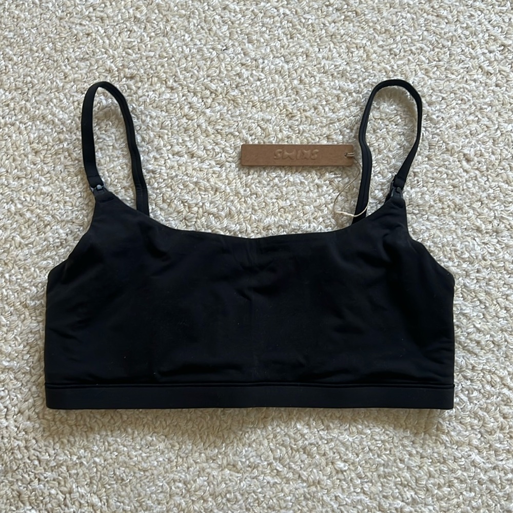 SKIMS Fits Everybody Maternity Pumping Scoop Bralette Onyx